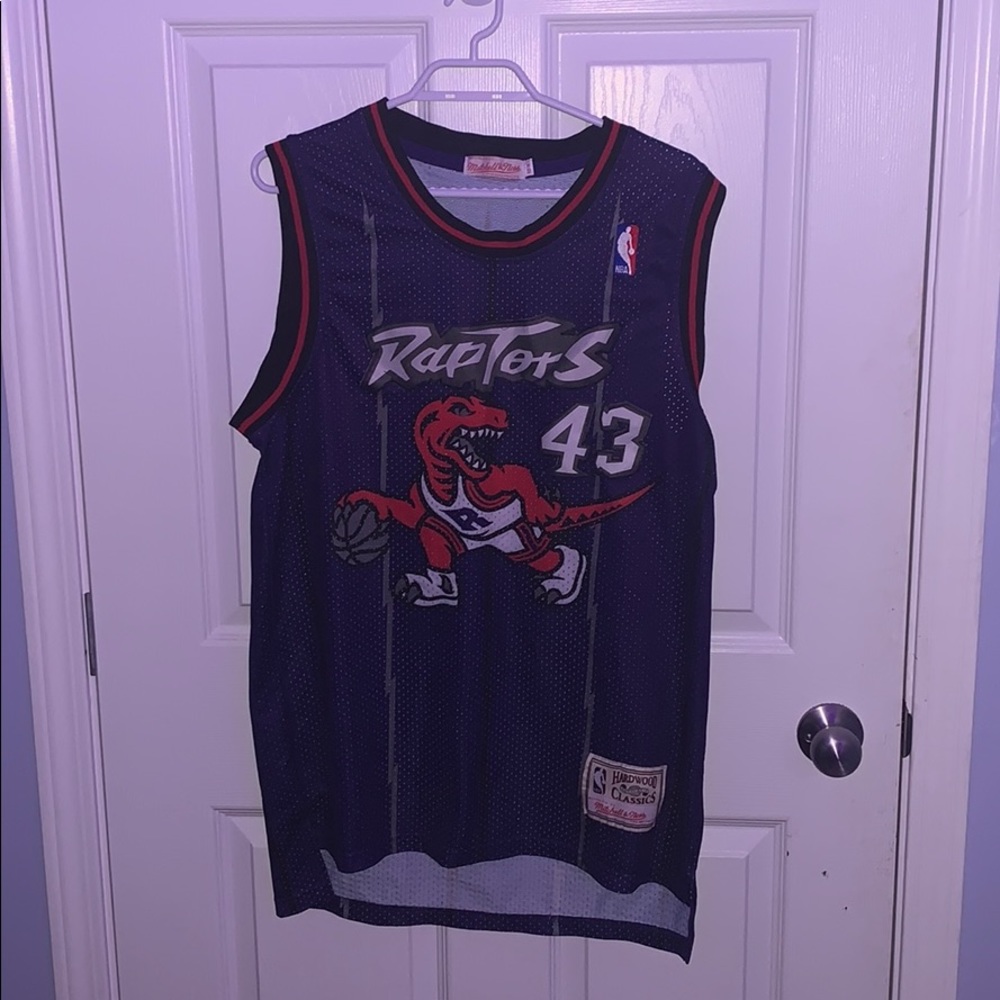 Vintage Raptors Jersey (Pascal Siakam)